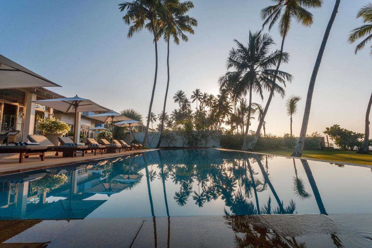 (2500 m²), 4 Schlafzimmer und 4 eigene Badezimmer in Thalpe Habaraduwa Central Exterior foto