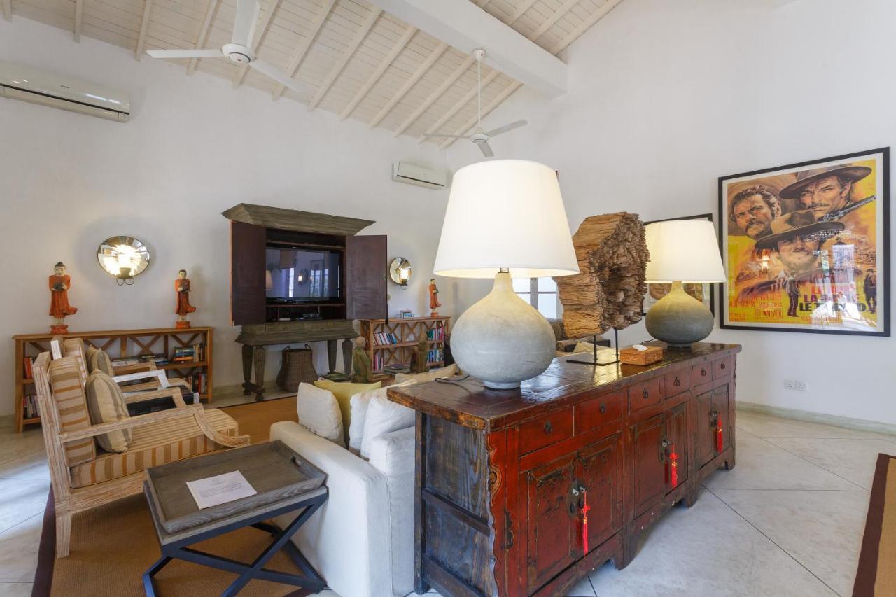 (2500 m²), 4 Schlafzimmer und 4 eigene Badezimmer in Thalpe Habaraduwa Central Exterior foto
